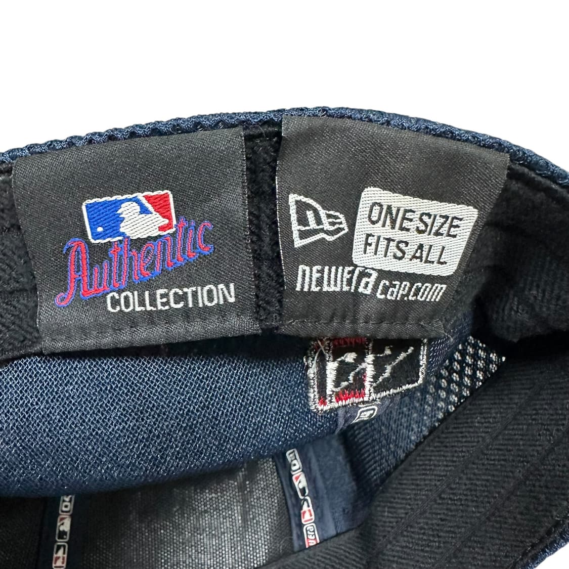 ✨ (바배) 뉴에라 2004 보스턴 월드 시리즈 챔피언스 어센틱 볼캡 모 상품이미지4