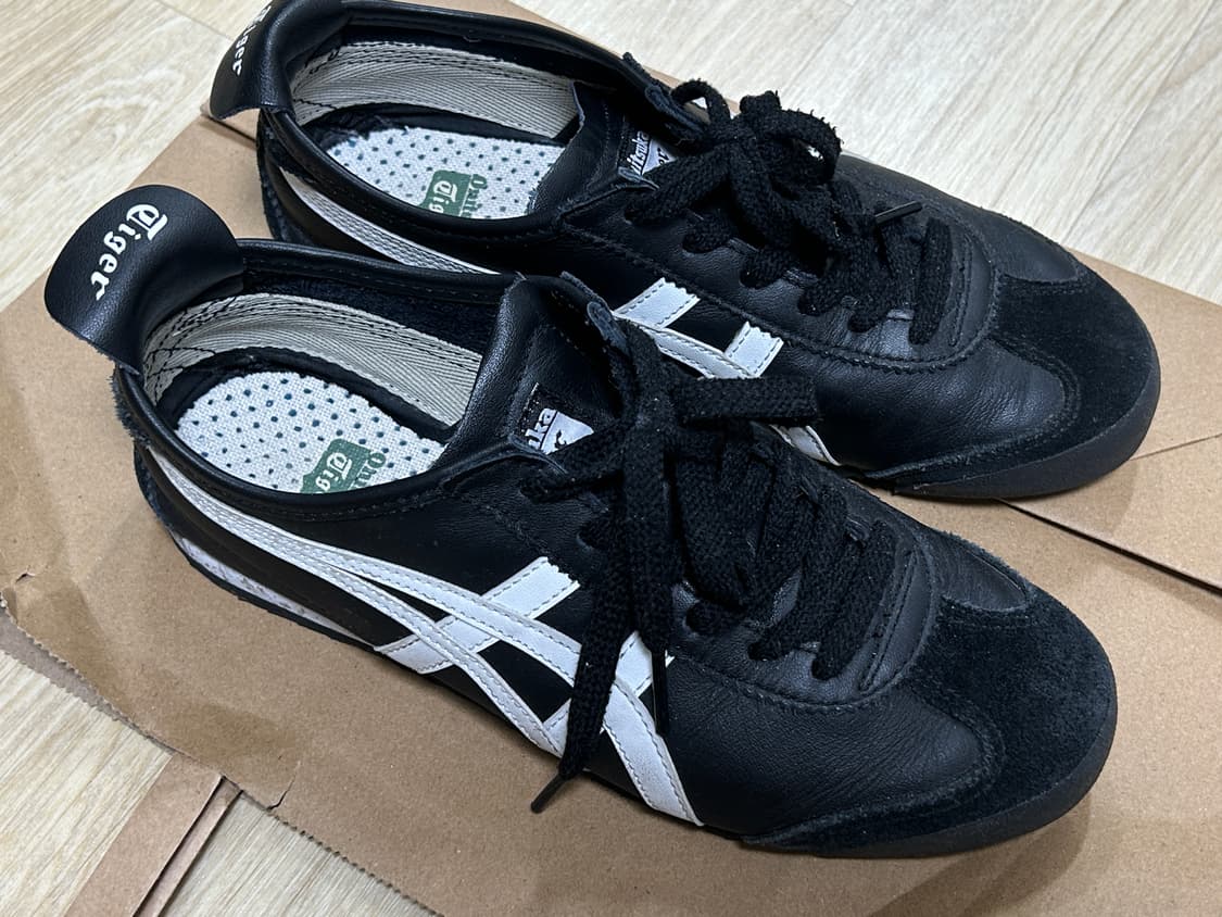오니츠카타이거 멕시코66 블랙 화이트 235 상품이미지7