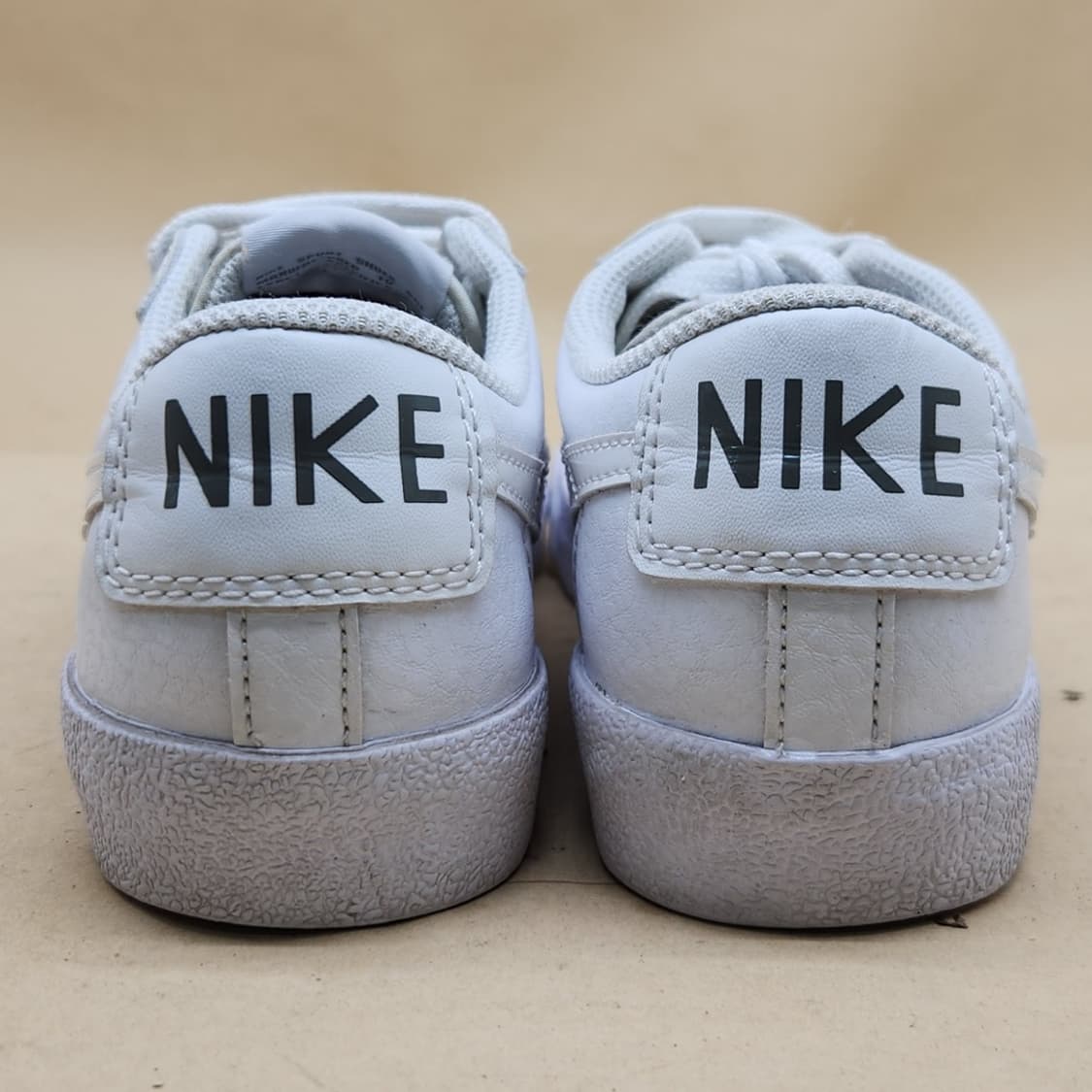 나이키 블레이져 로우77 여성스니커즈 235 상품이미지3