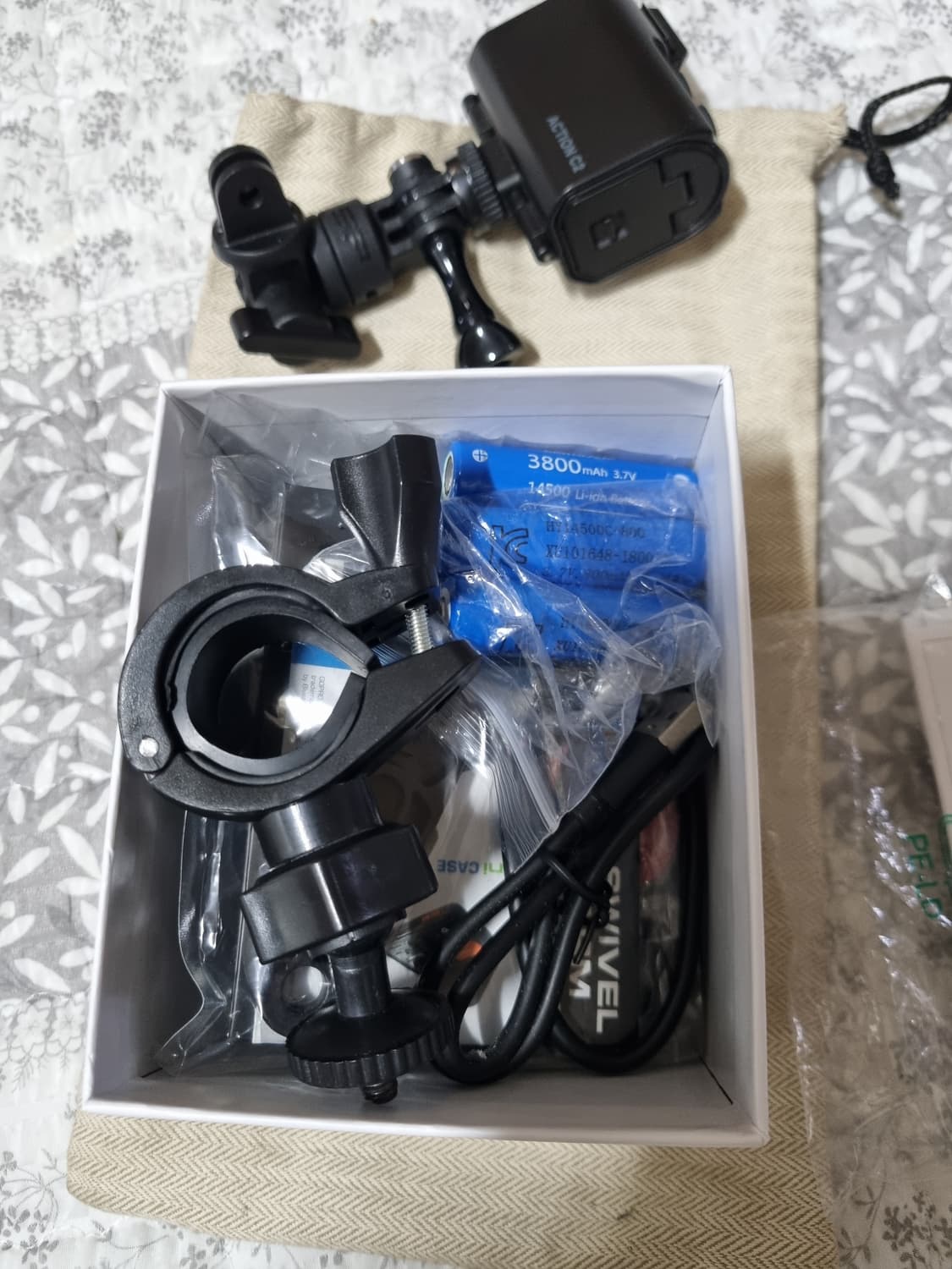 id221 action cam c2 +sp arm mount  상품이미지3