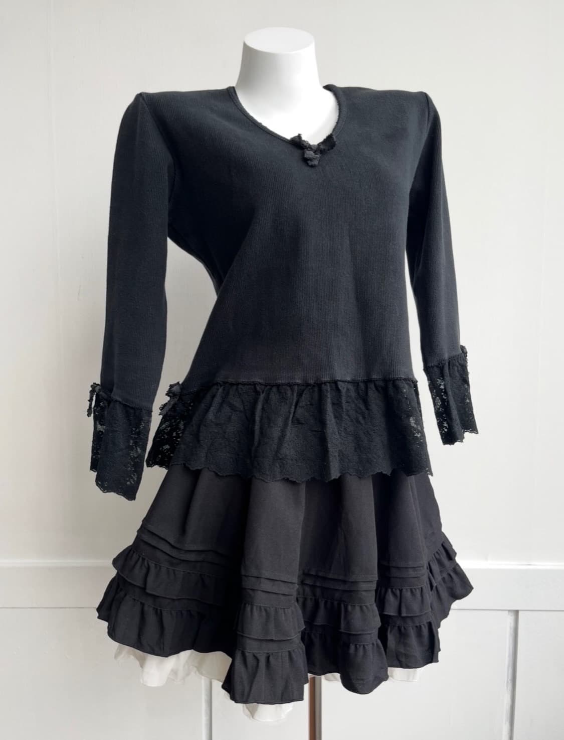 Kaneko Isao 레이스 리본 니트 상품이미지1