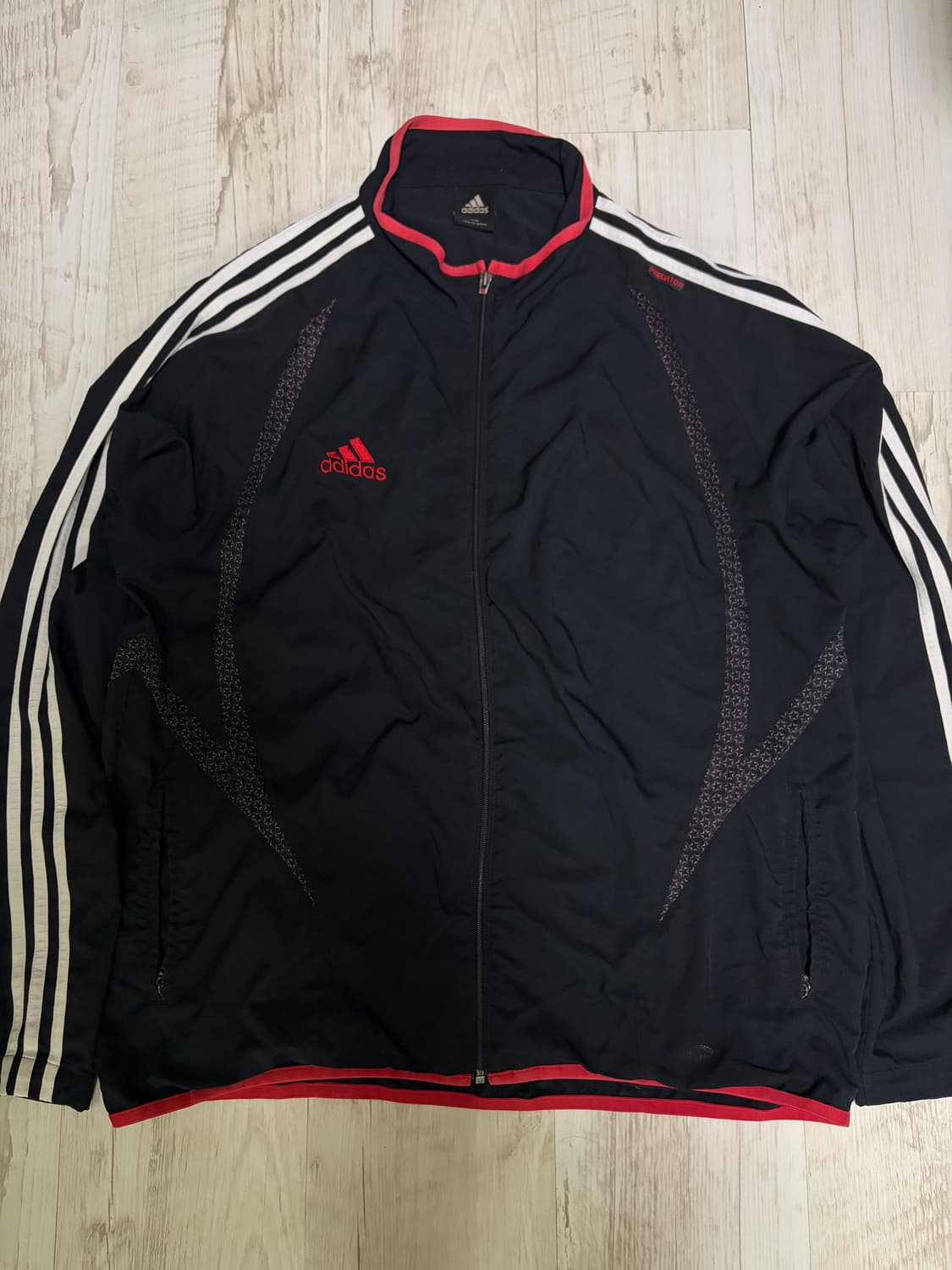 [110] 아디다스 프레데터 PREDATOR 바람막이 상품이미지1