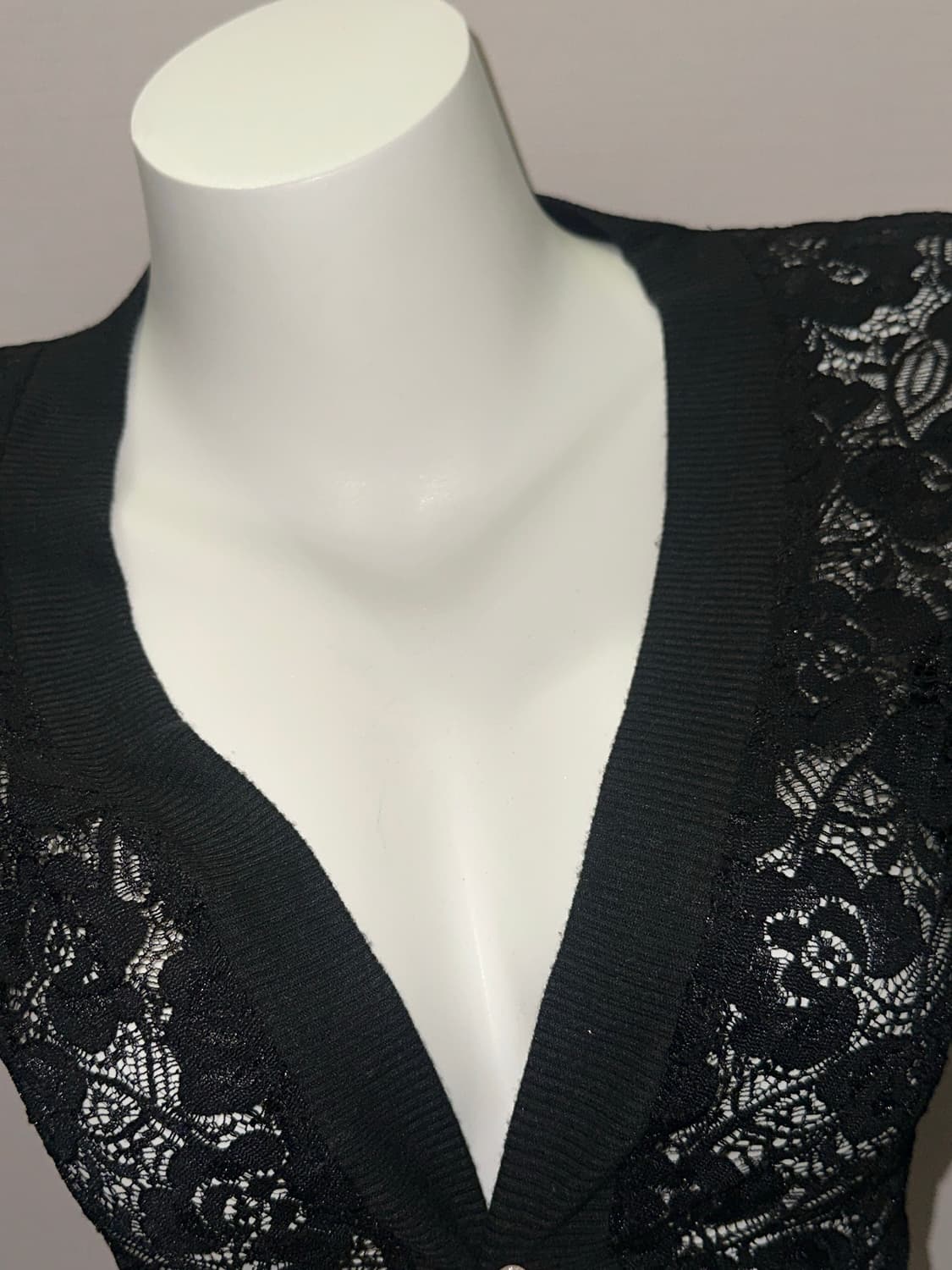 빈티지 레이스 크롭 블랙 가디건 상품이미지7