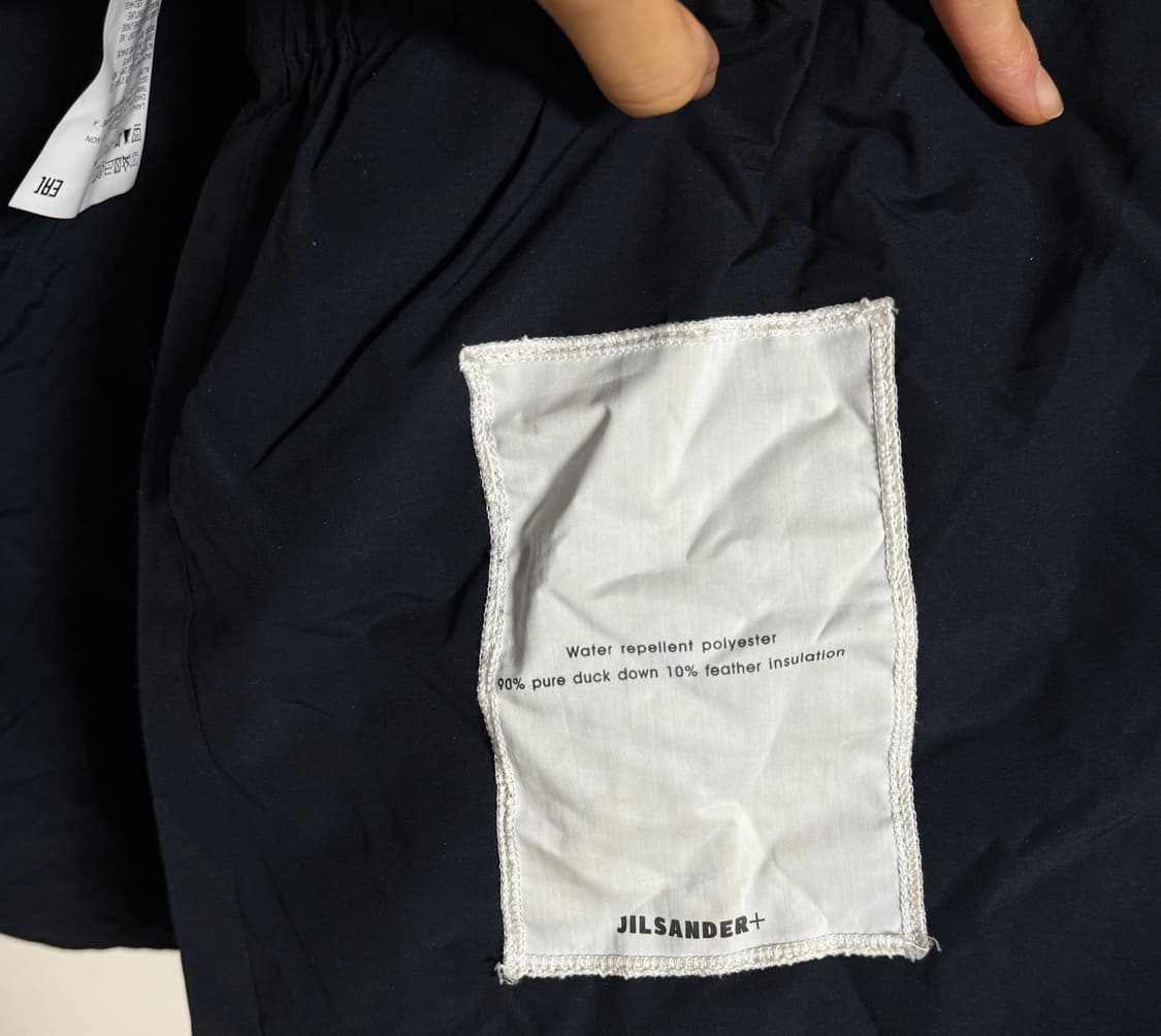 질샌더패딩! 얼바닉30 르메르 토템 파사드패턴 렉토 프라다 로에베 더로우 상품이미지6