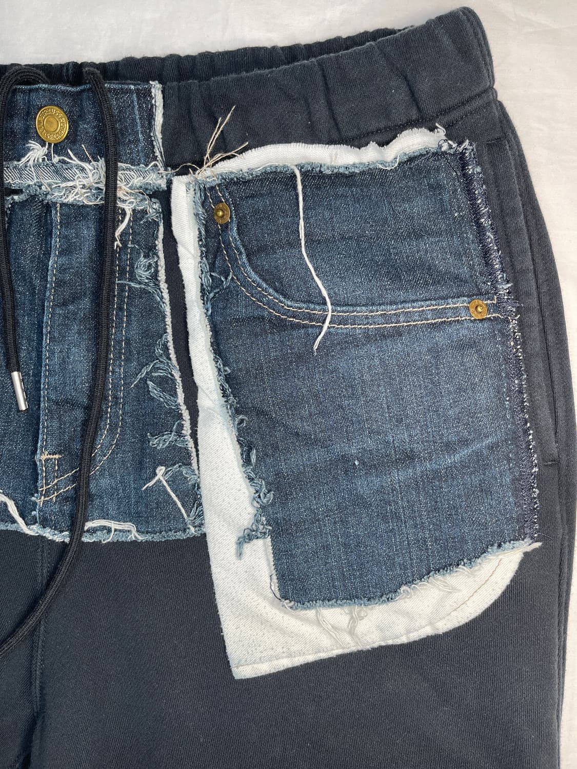 유니클로 KAWS + Warhol 리워크 스웨트팬츠 상품이미지5