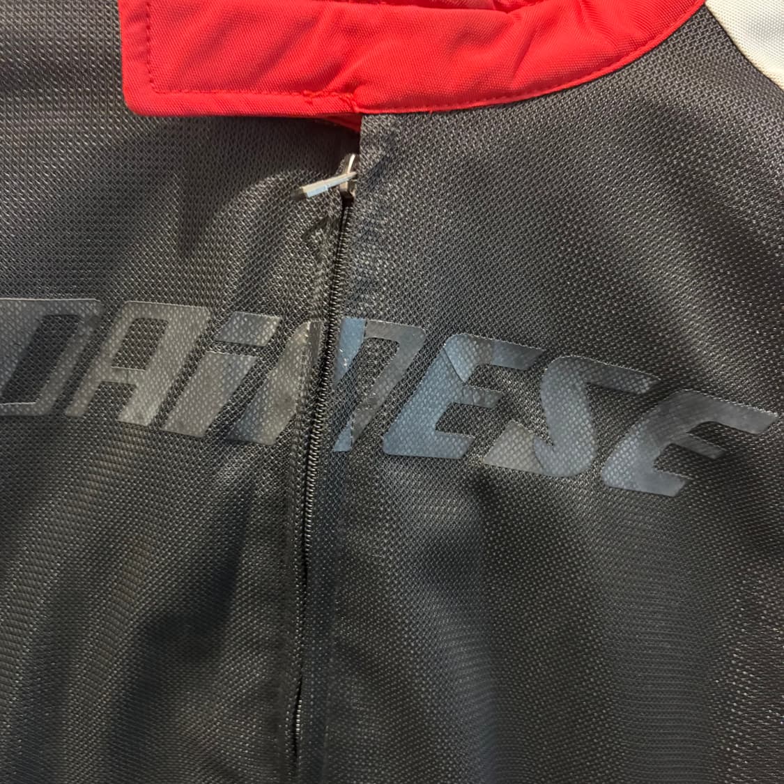 다이네즈 블랙&래드 레이싱 자켓 상품이미지6