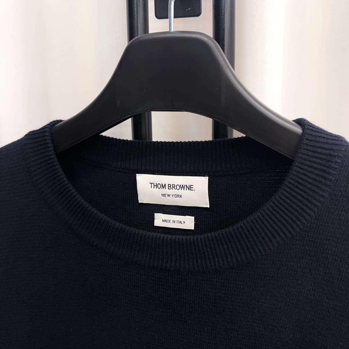 [2] 톰브라운 밀라노스티치 금장 니트 상품이미지3