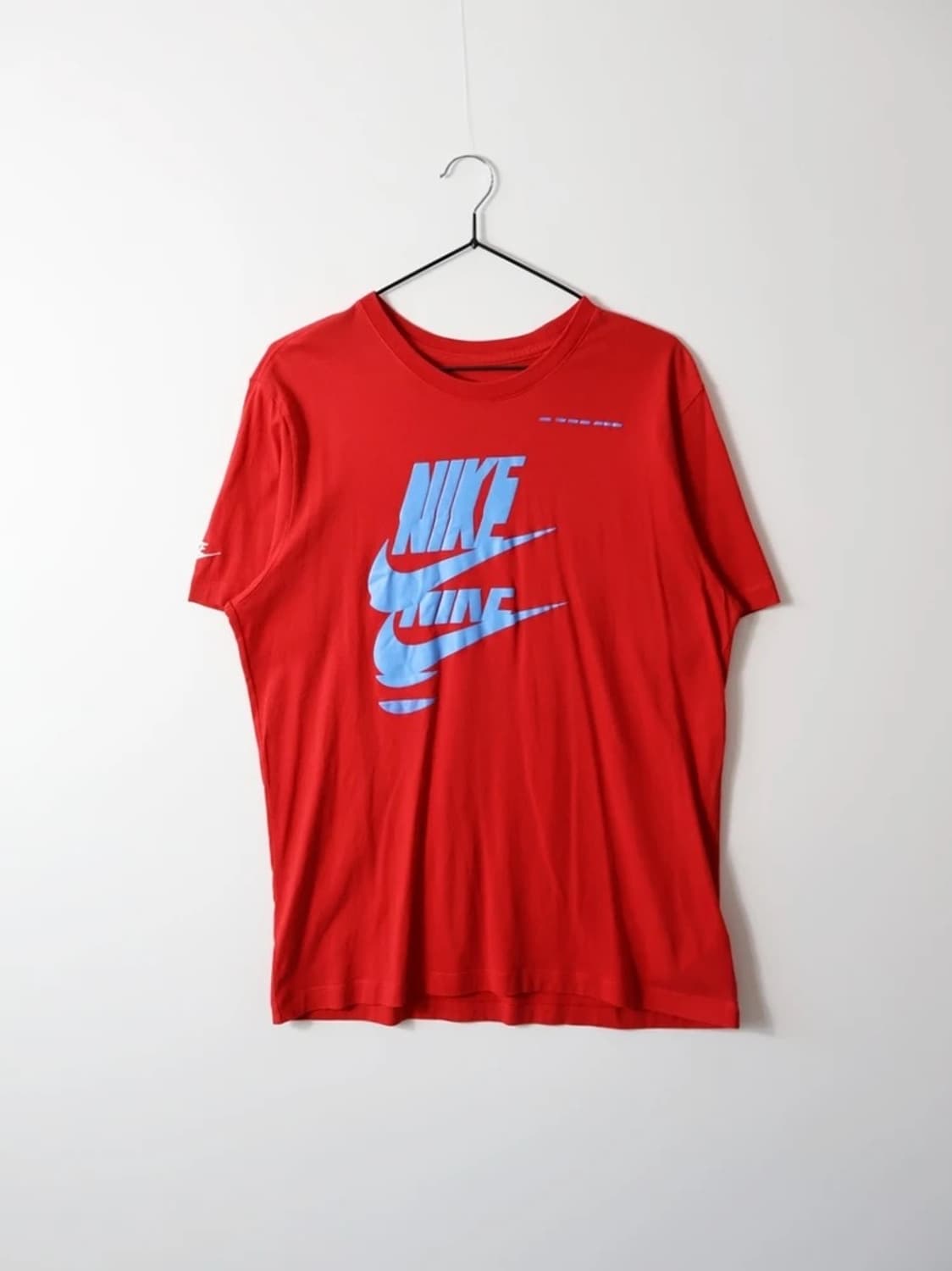 Nike Red Multi Swoosh Graphic Tee 상품이미지3