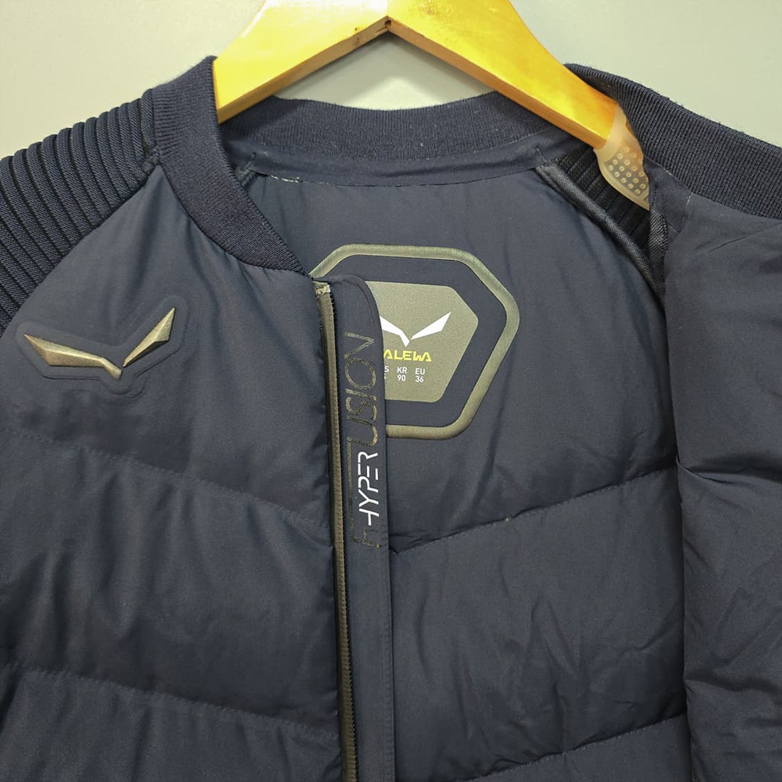 살레와(SALEWA) 하이브리드 경량패딩 집업 90 상품이미지6