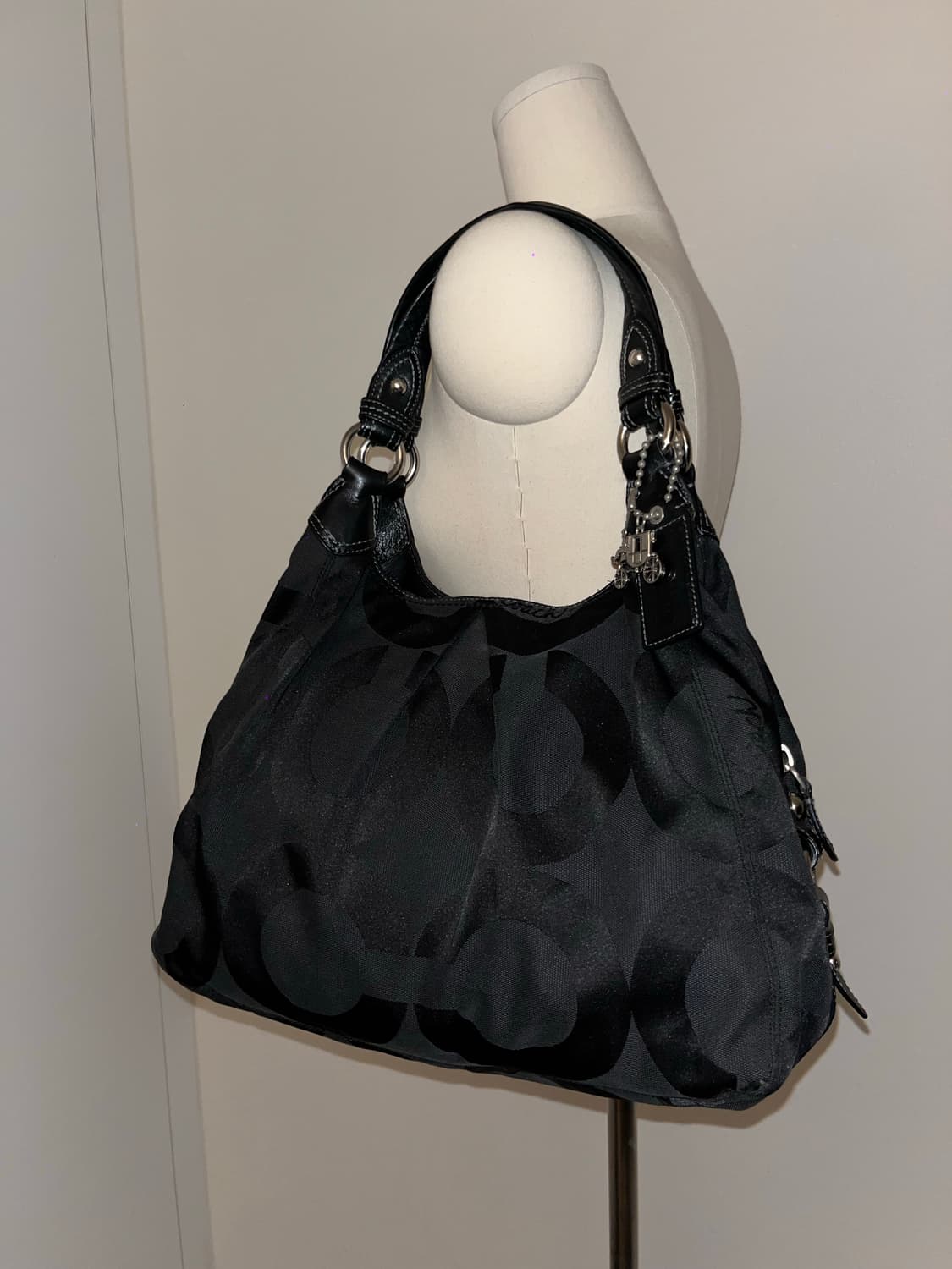 🎉BLACK FRIDAY🎉Coach black Shoulder Bag 상품이미지3