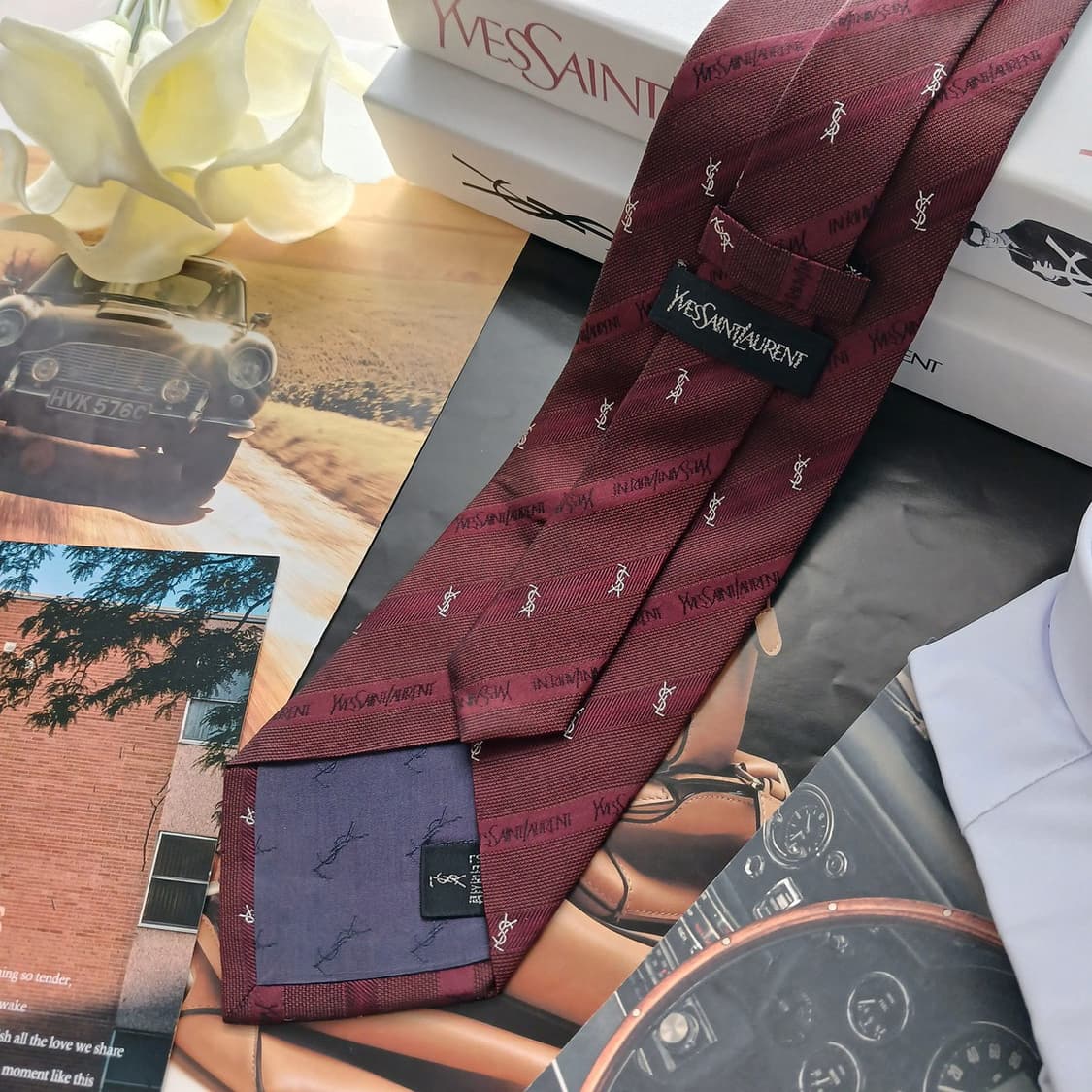 입생로랑 실크 스트라이프 로고 넥타이 9.8cm B등급 A18788
 상품이미지4