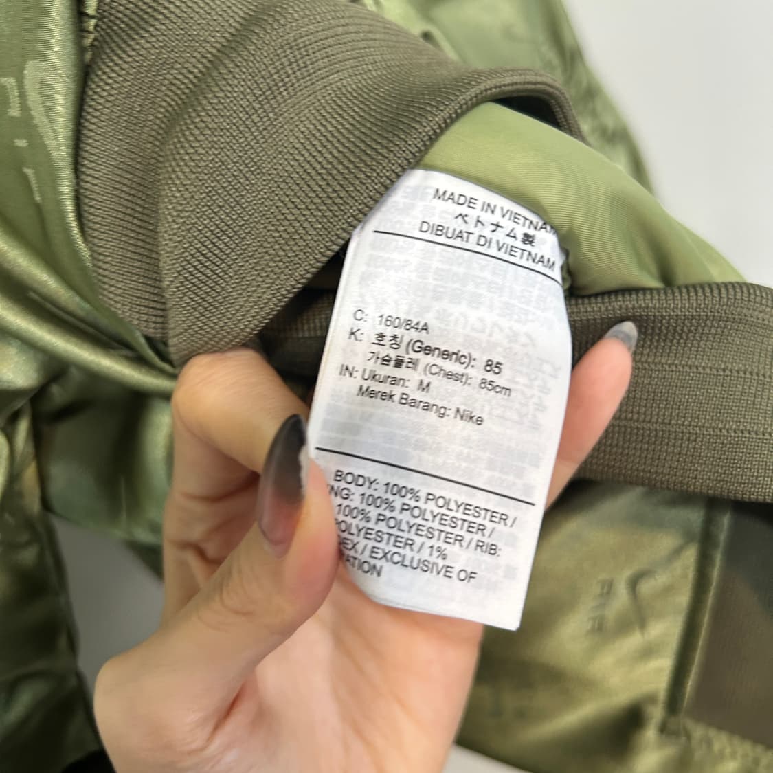 나이키 여성 새틴 봄버 자켓 M 새상품 상품이미지4