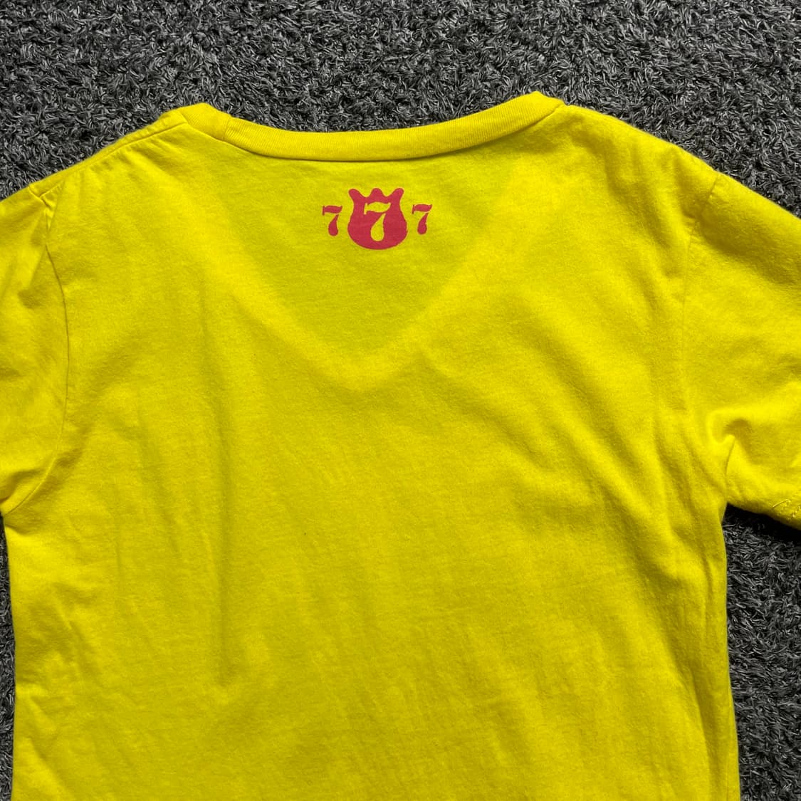 더 피버스 'Daiku no Ben san' 티셔츠 상품이미지5