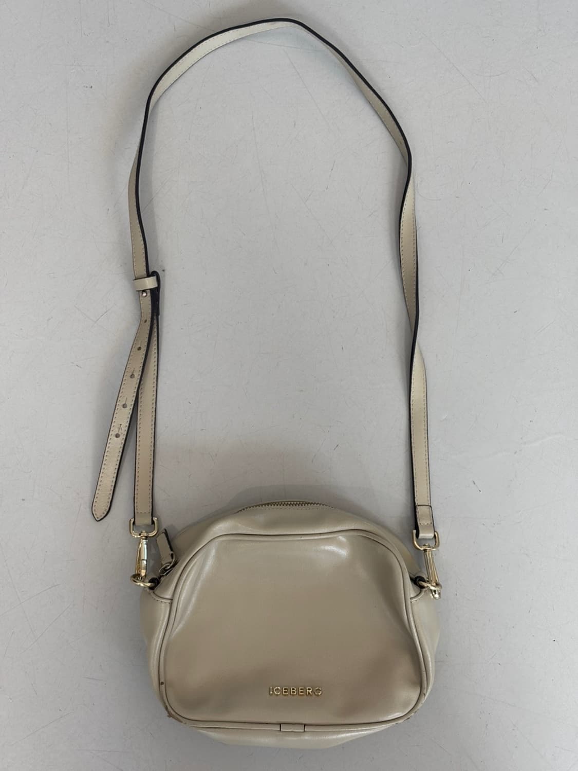 Iceberg Leather Bag 상품이미지2