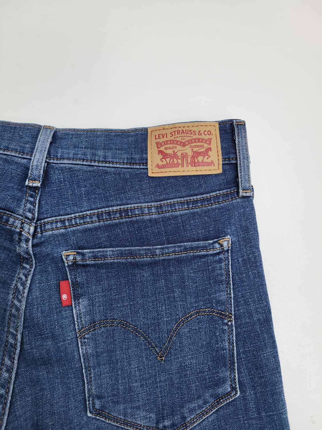 LEVI'S 20SS 리바이스 315 쉐이핑 부즈컷 데님 청바지/여 27 상품이미지5