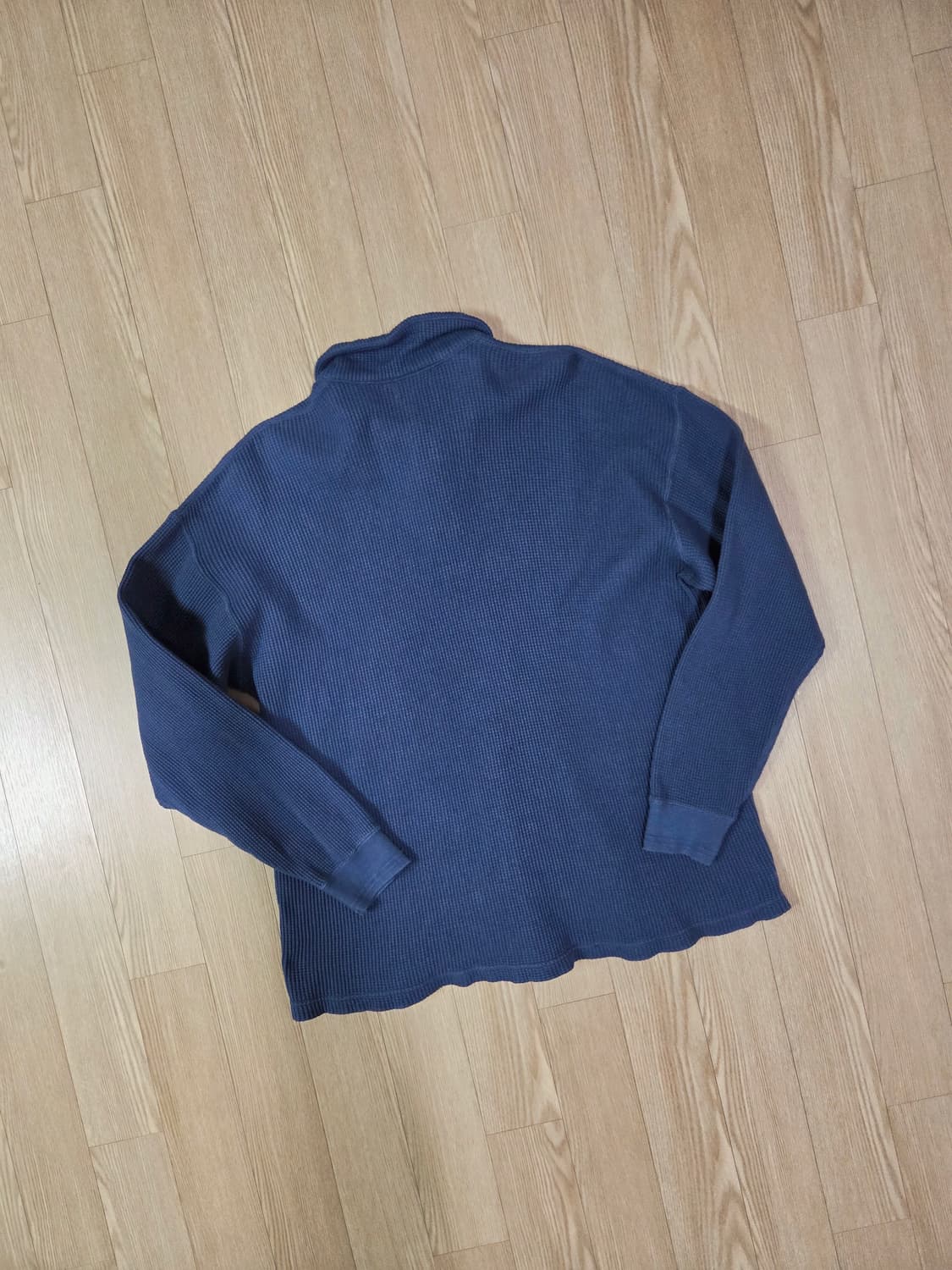 뷰티앤유스 더스티 블루 와플 칼라 티셔츠 상품이미지6