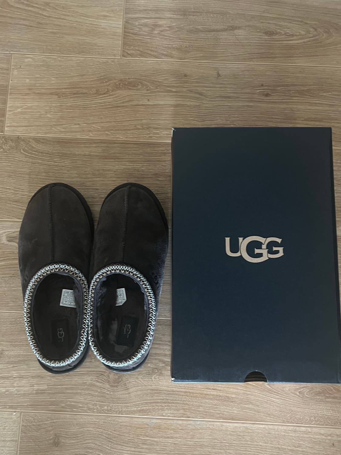 UGG 어그 슬리퍼 270 + 박스 상품이미지1