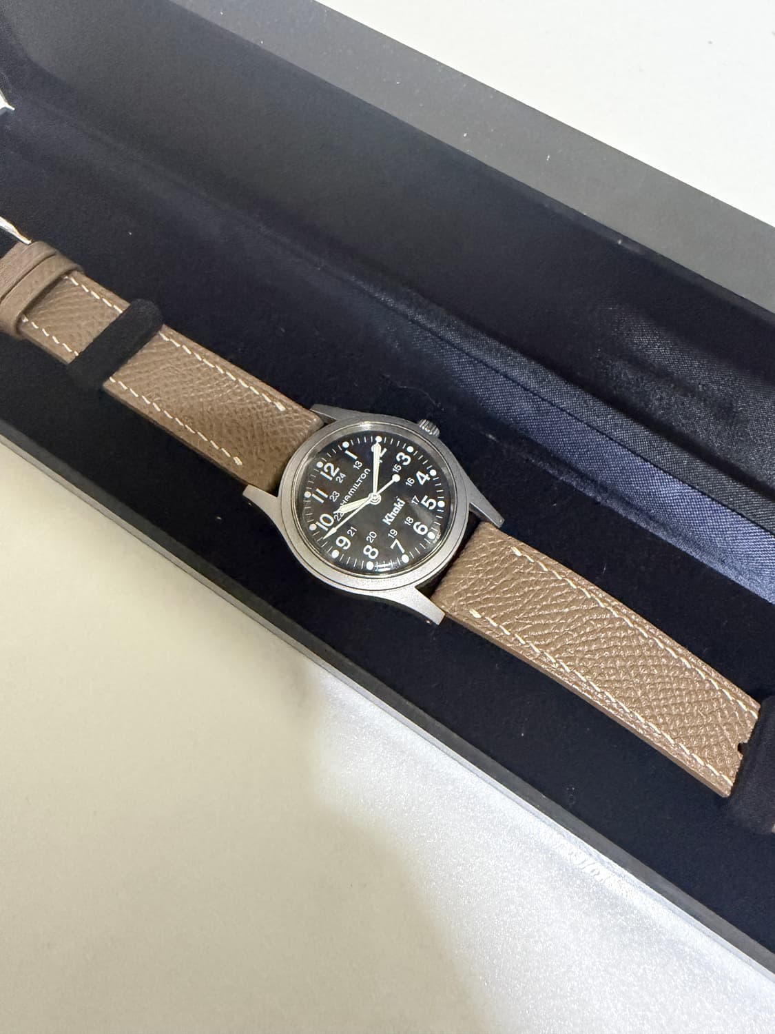 해밀턴 카키필드 9415a 상품이미지1