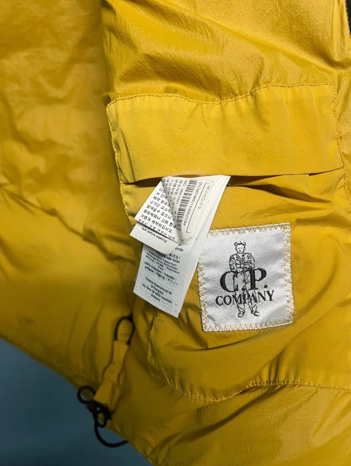 XL CP컴퍼니 디디쉘 다운 경량패딩 상품이미지5