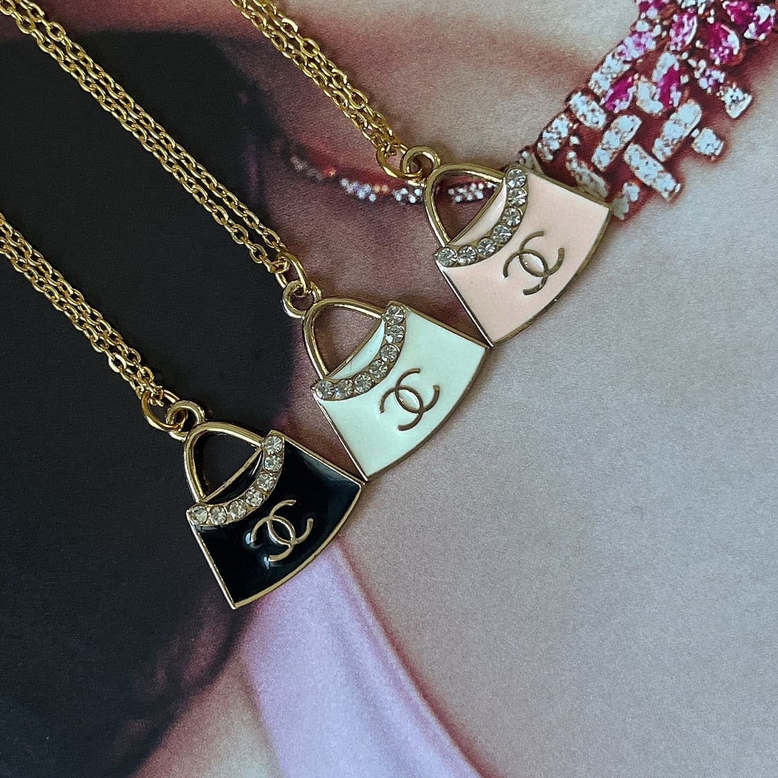 샤넬 큐빅백 골드 업사이클링 목걸이 상품이미지3