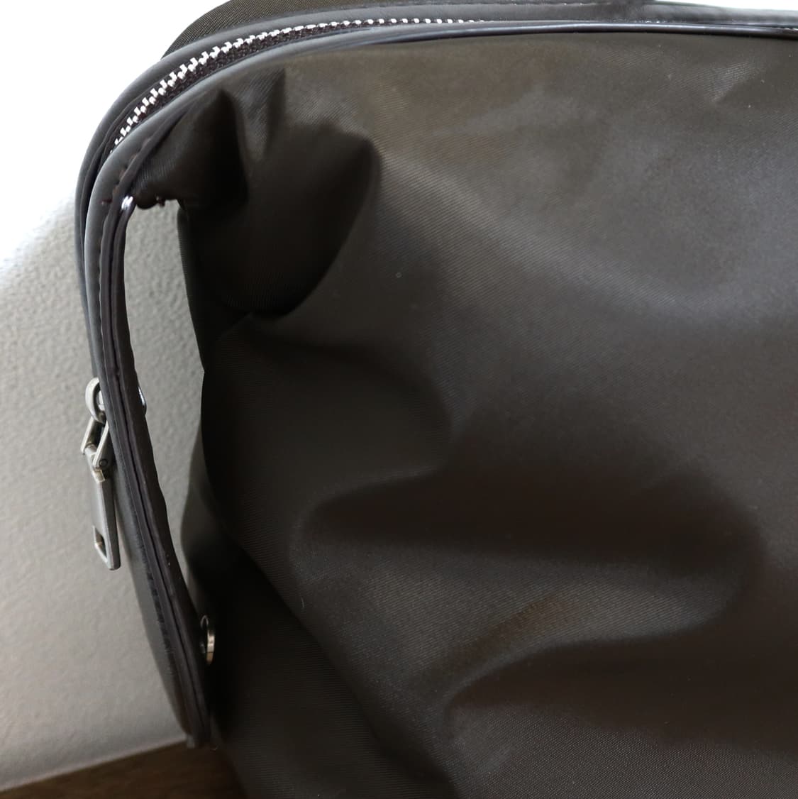 자라 나일론 시티백 상품이미지3