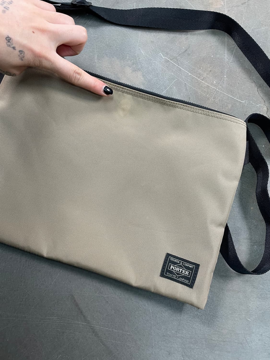 요시다 포터 크로스백 상품이미지2