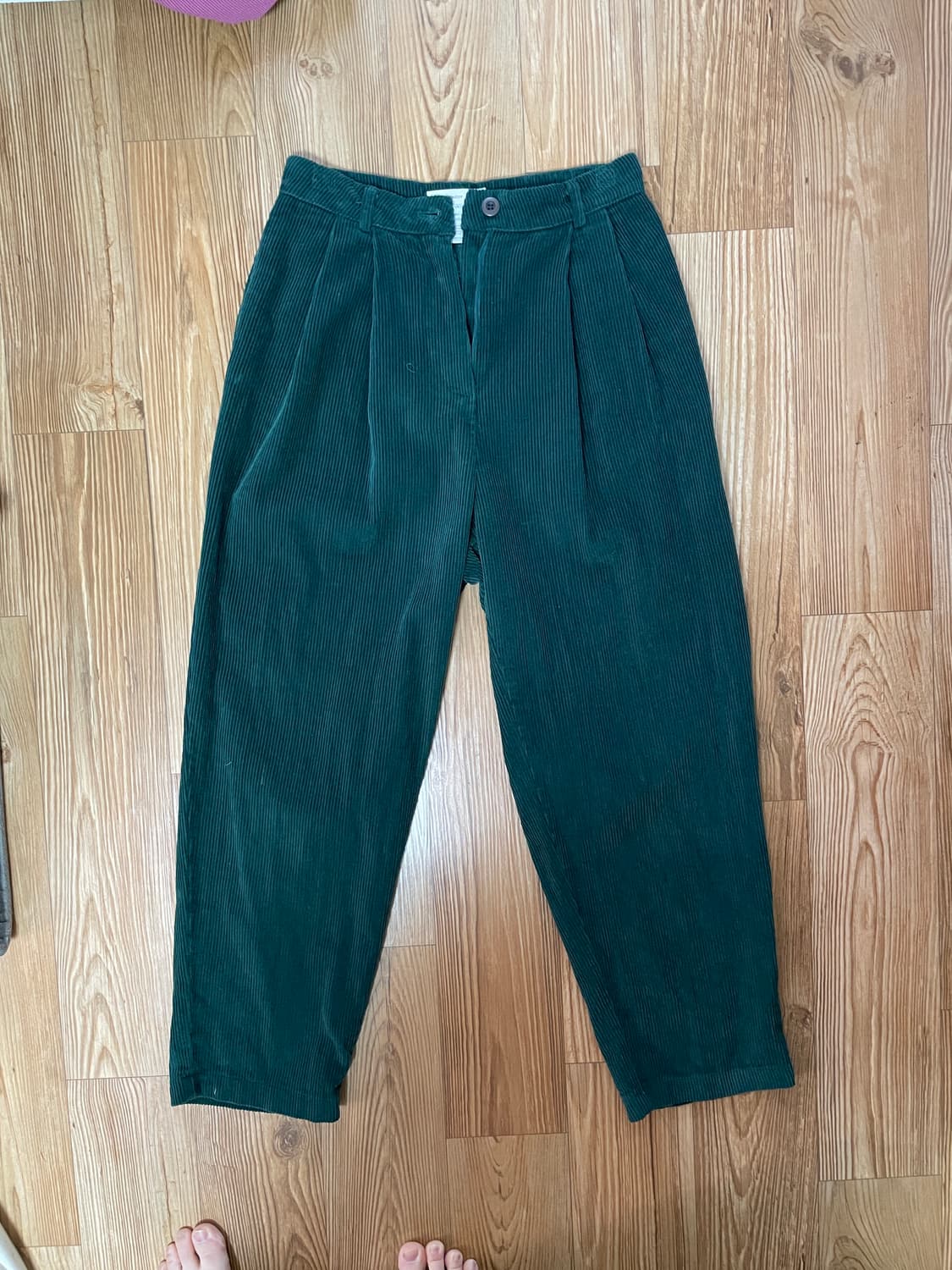 시그니처 핀턱 코듀로이 팬츠 상품이미지4