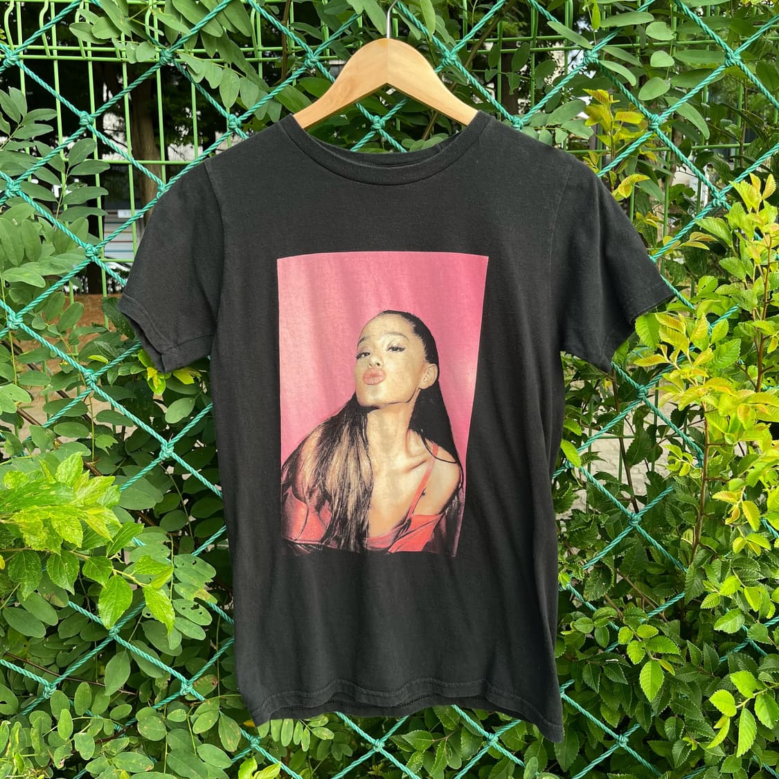 (XS) 아리아나 그란데 우먼 투어 반팔 티셔츠 상품이미지1