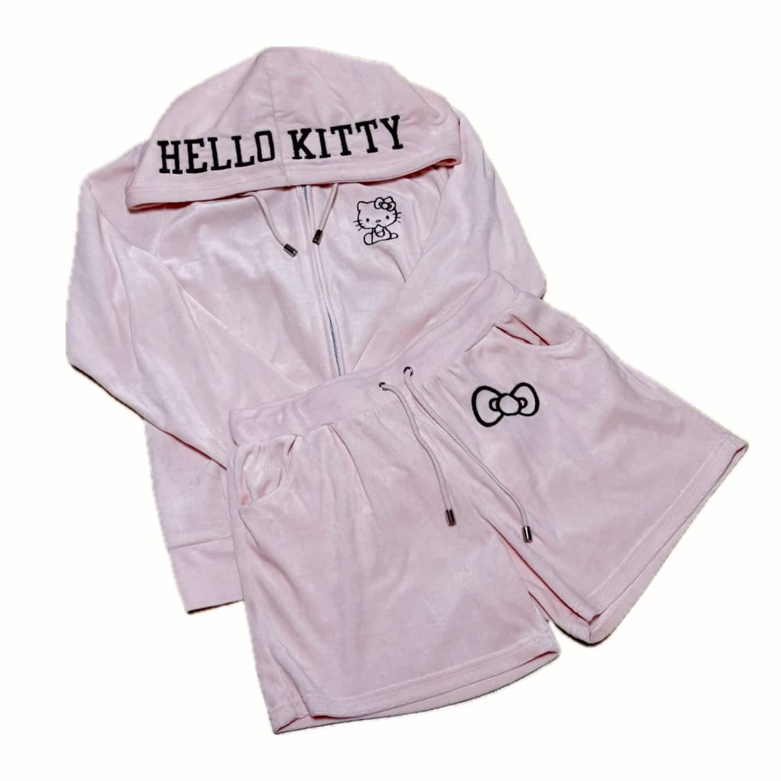 갸루 헬로키티 벨벳 트레이닝 셋업 상품이미지1