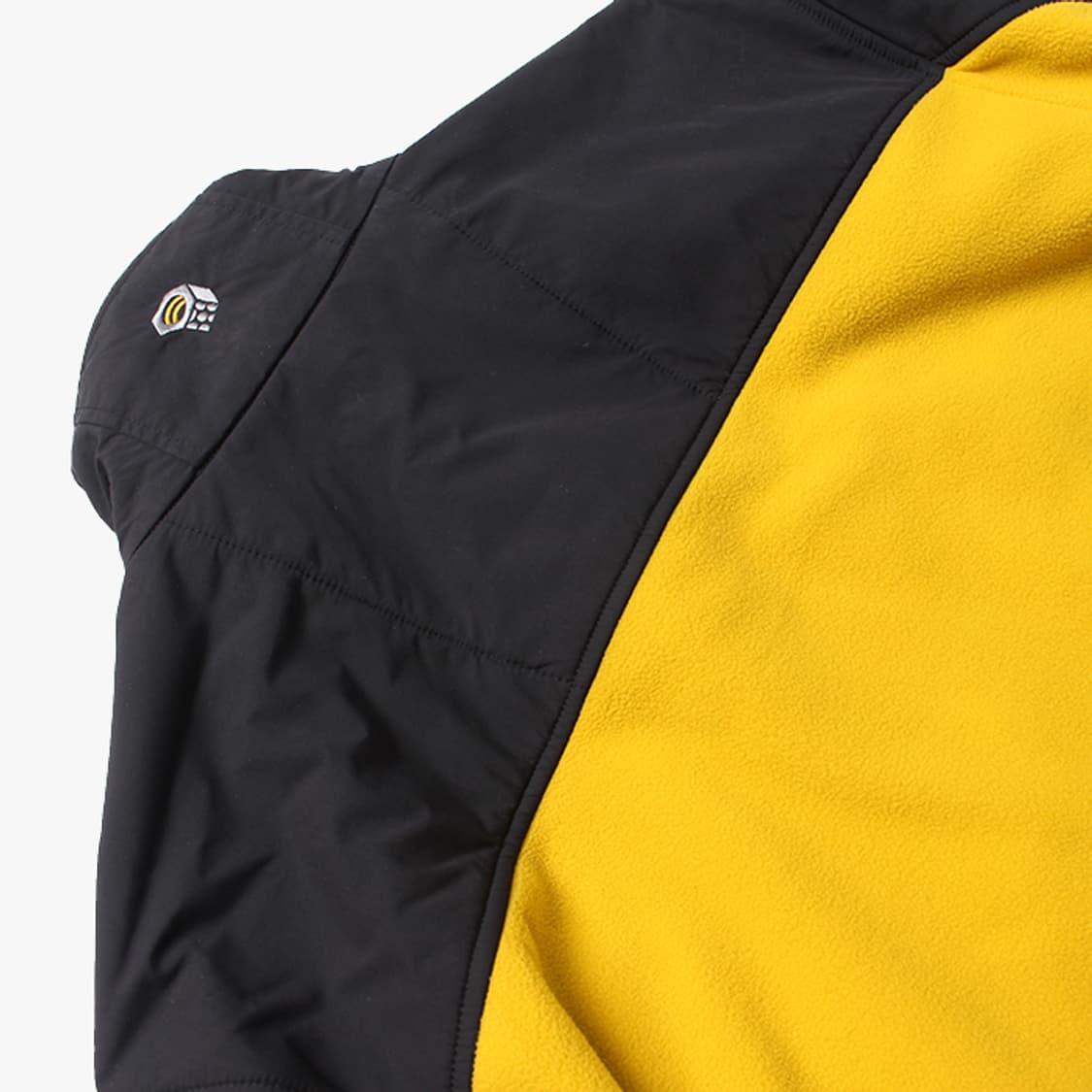  MOUNTAIN HARDWEAR "Fleece Jacket" 상품이미지9