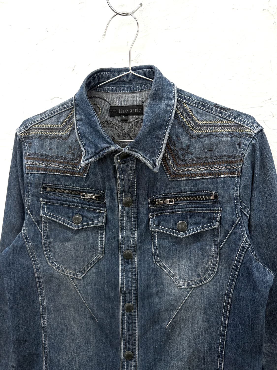 in the attic 데님 셔츠 상품이미지2