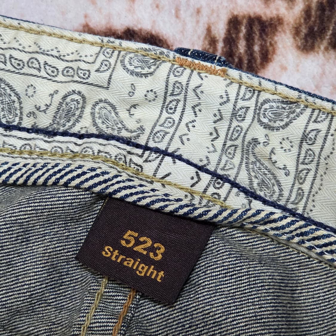 리바이스 523 워싱 데미지 데님 팬츠 상품이미지9