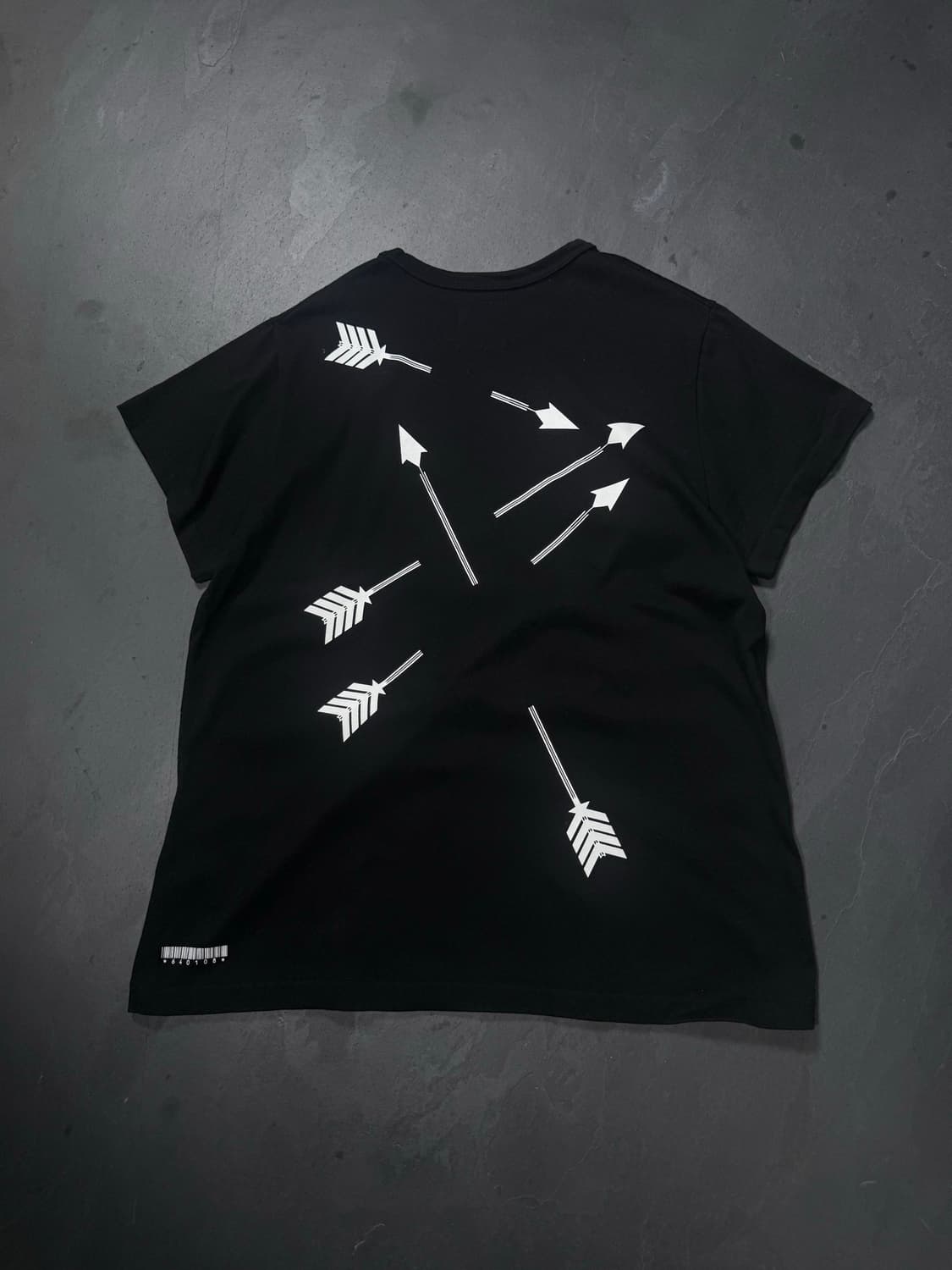 Cody Sanderson Arrow Graphic T-Shirt 상품이미지3