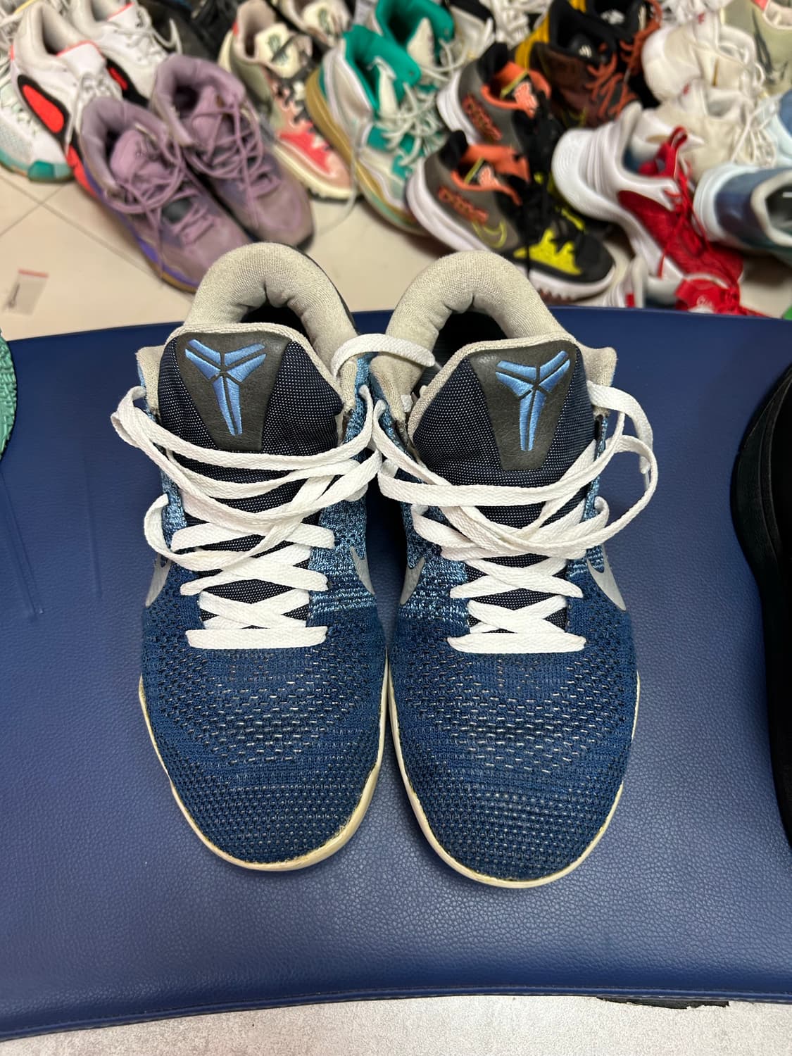 코비 11 브레이브 블루 상품이미지3