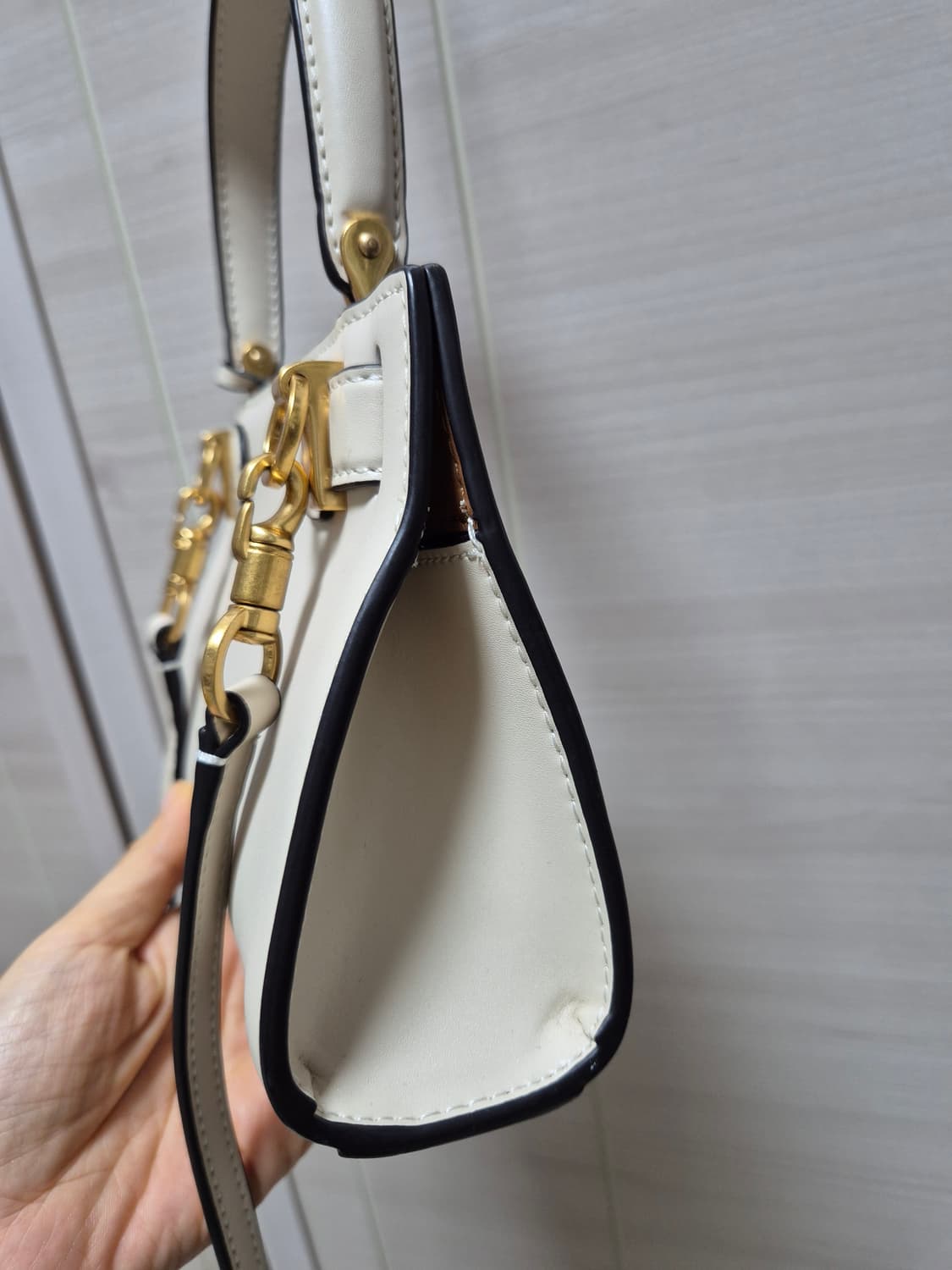 토리버치 리 라지윌 쁘띠백 미니크로스가방 상품이미지7