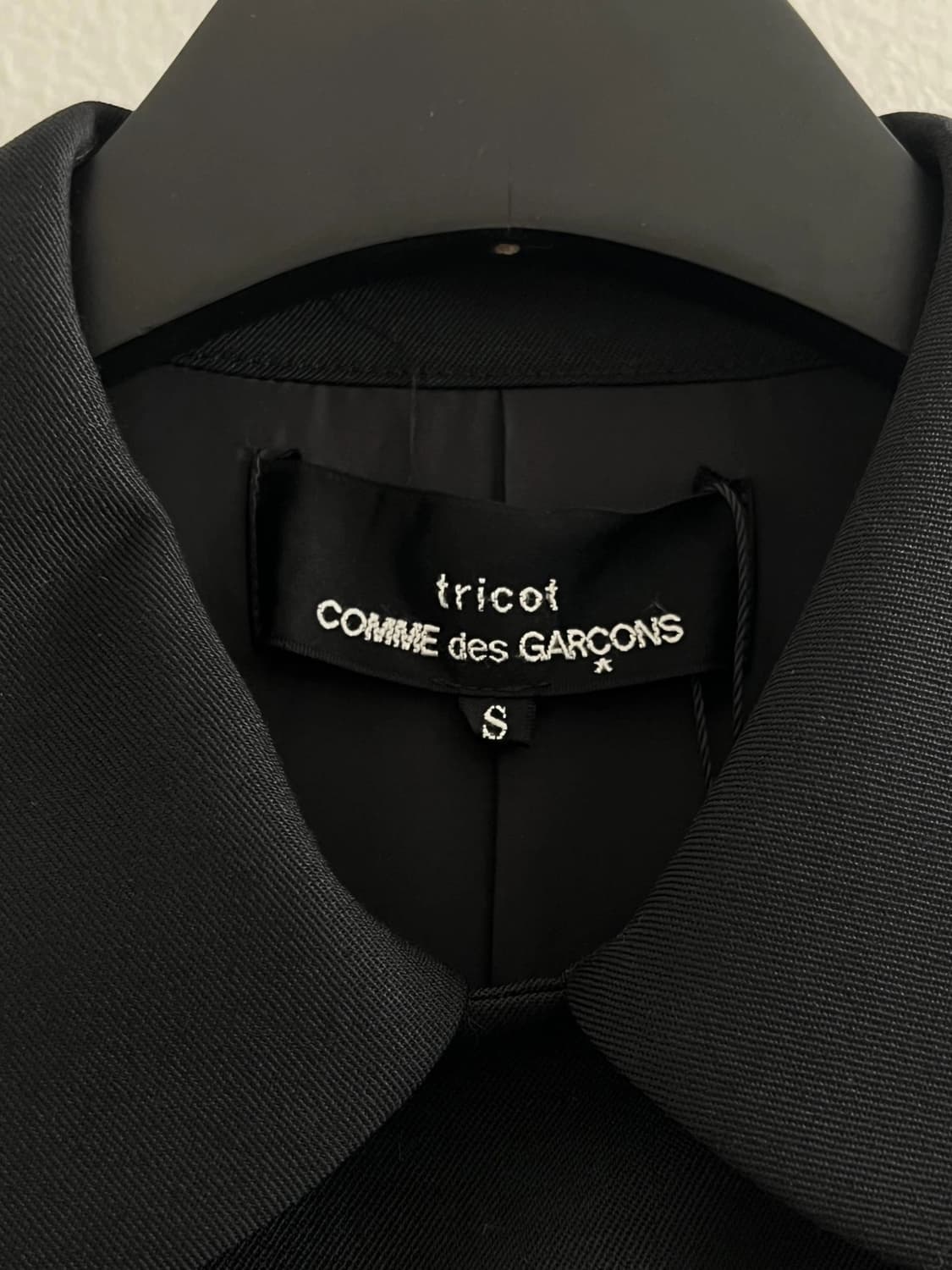 꼼데가르송 트리콧 코트 상품이미지2