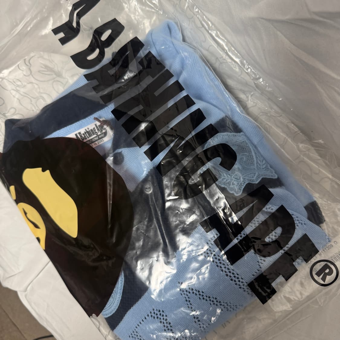 베이프 자카드 멀티로고 스트라이프 니트 L 상품이미지5