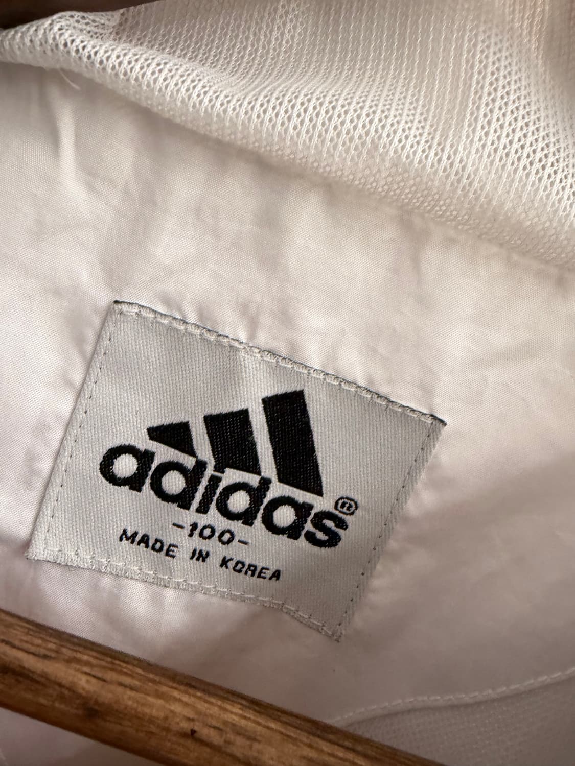 N205. 아디다스 올드스쿨 빈티지 바람막이 상품이미지3