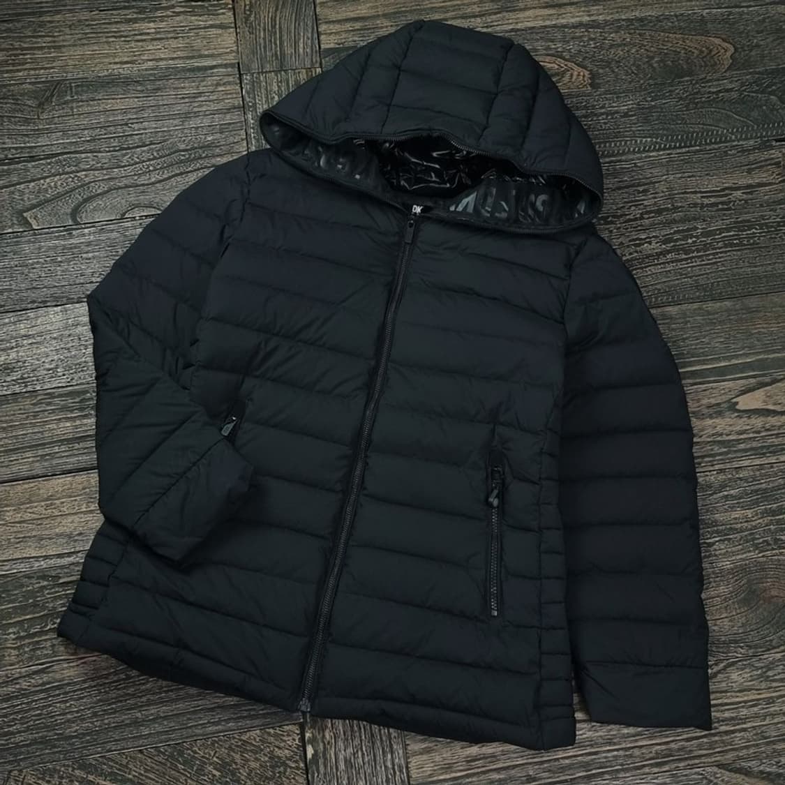 [도나카란 뉴욕] 구스다운 후드 경량 패딩 블랙 M17055 상품이미지1