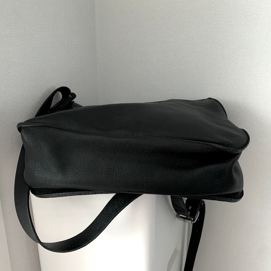 마가렛 호웰 한정판 브라이들 레더 숄더백 상품이미지4