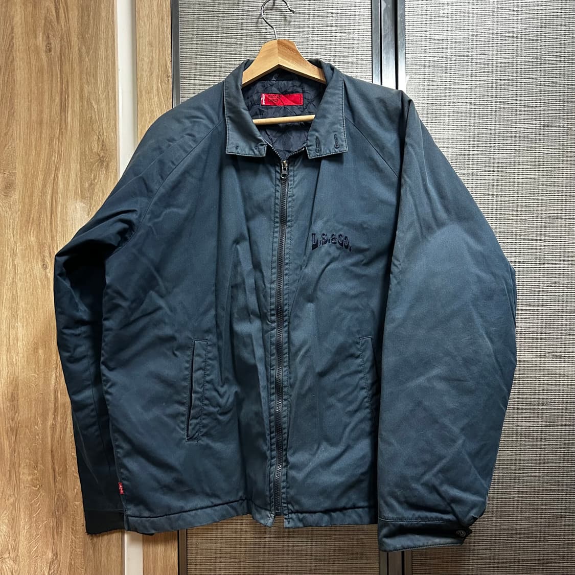리바이스 레드탭 네이비 덱자켓 패딩 L 상품이미지1