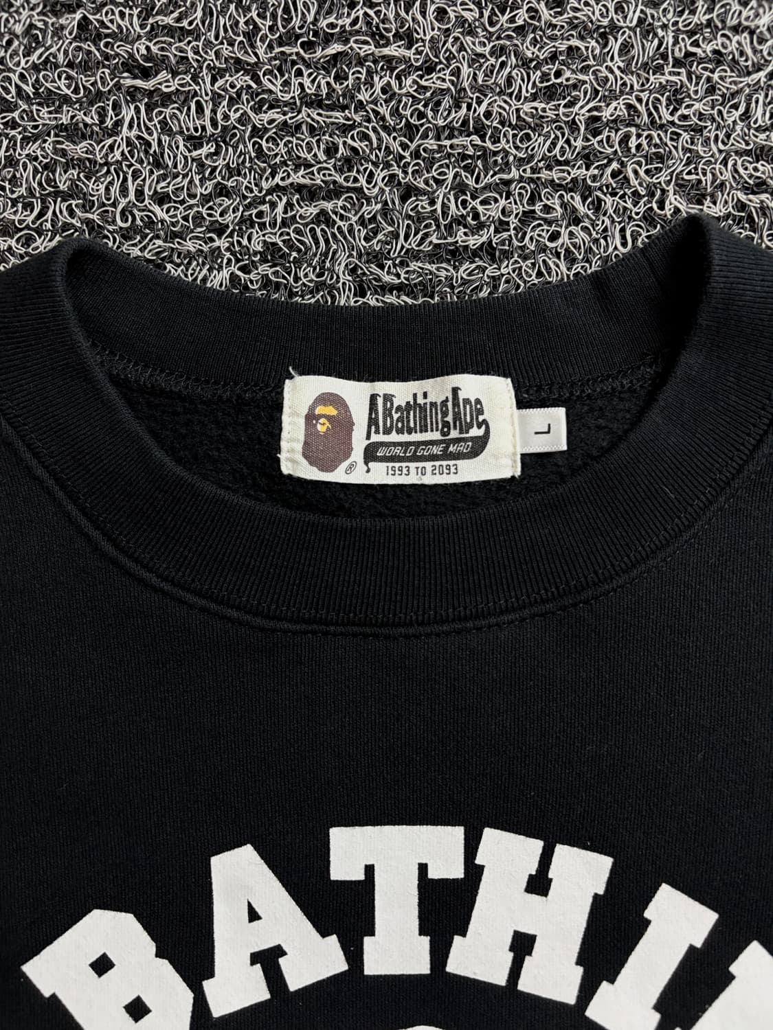 베이프 컬리지 사루 빅로고 크루넥 스웻 셔츠 1428 상품이미지3