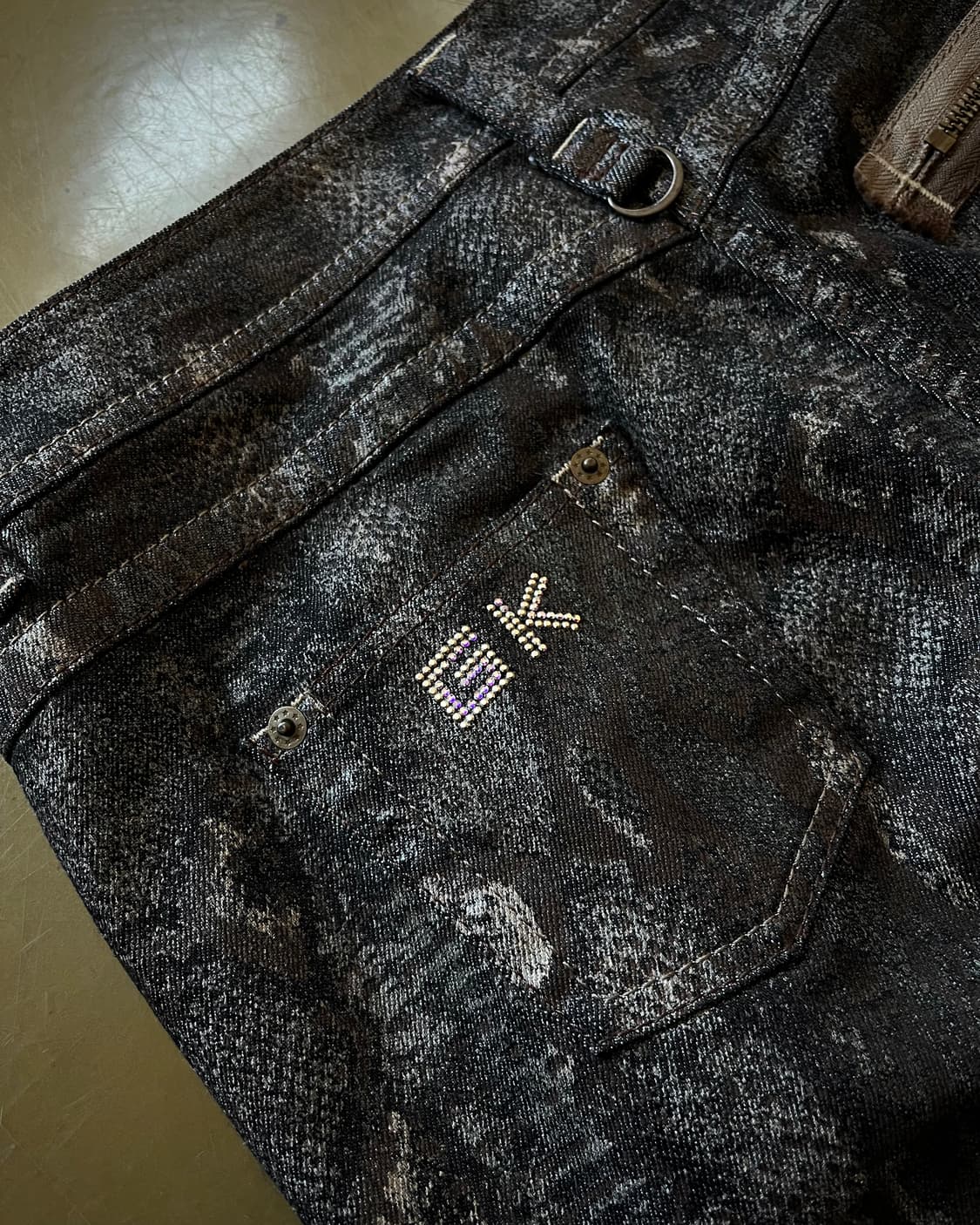 G.K 伊太利喜 Archive Python Coating Pants  상품이미지9