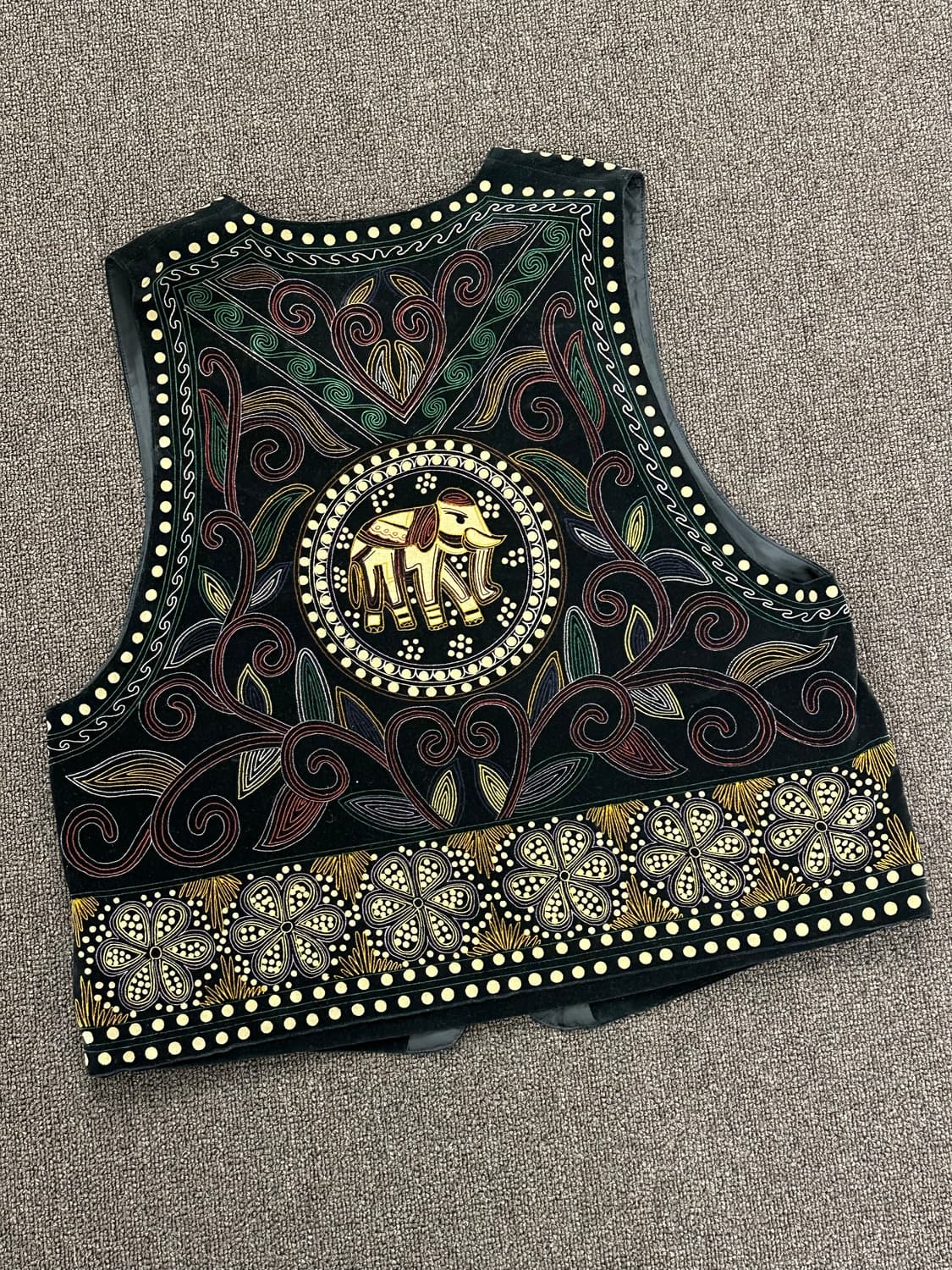 OS)COWOOD 빈티지 에스닉 무드 스웨이드 베스트 상품이미지4