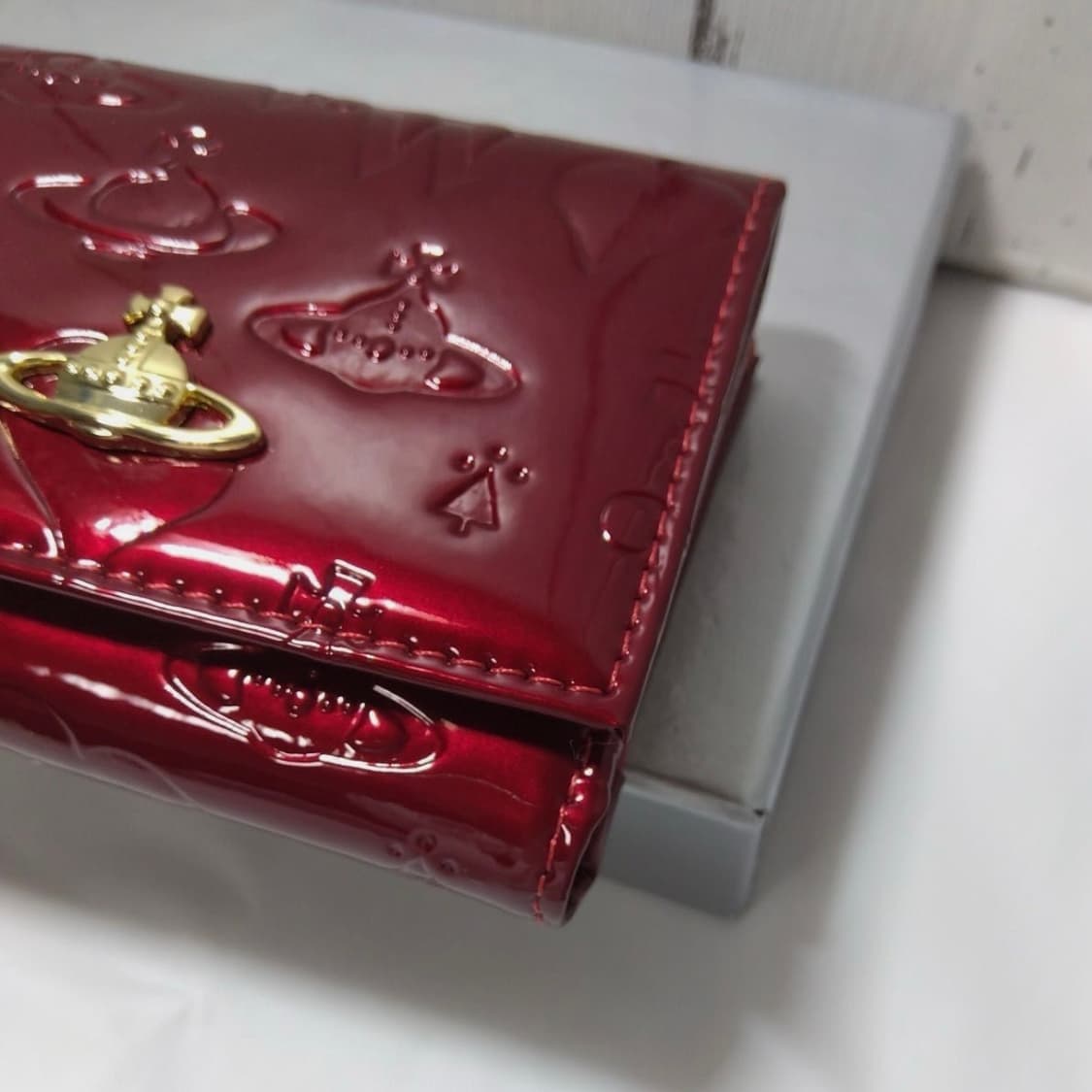 비비안웨스트우드 레드 에나멜 삼단 지갑 상품이미지3