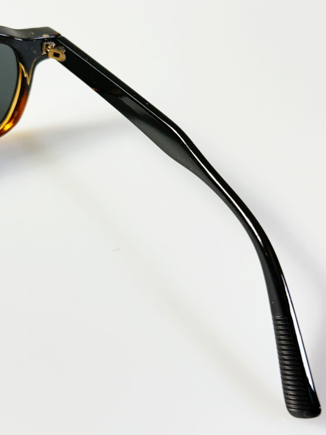 볼드 투톤 스퀘어 프레임 빈티지 선글라스 상품이미지6