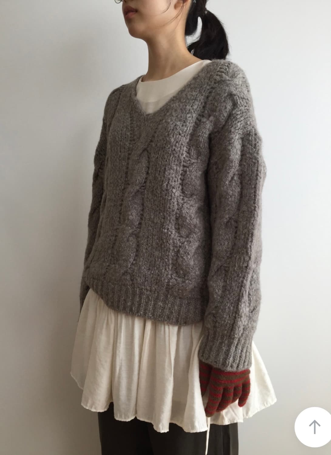 브이넥 케이블 니트 상품이미지3