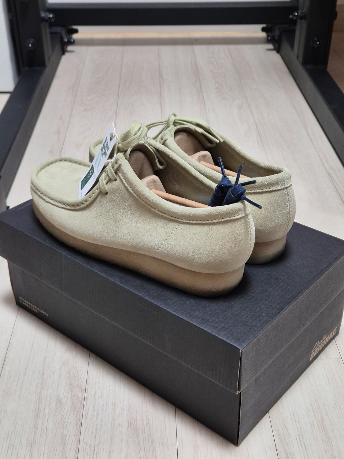 클락스 왈라비 메이플 스웨이드 270 로우 상품이미지4