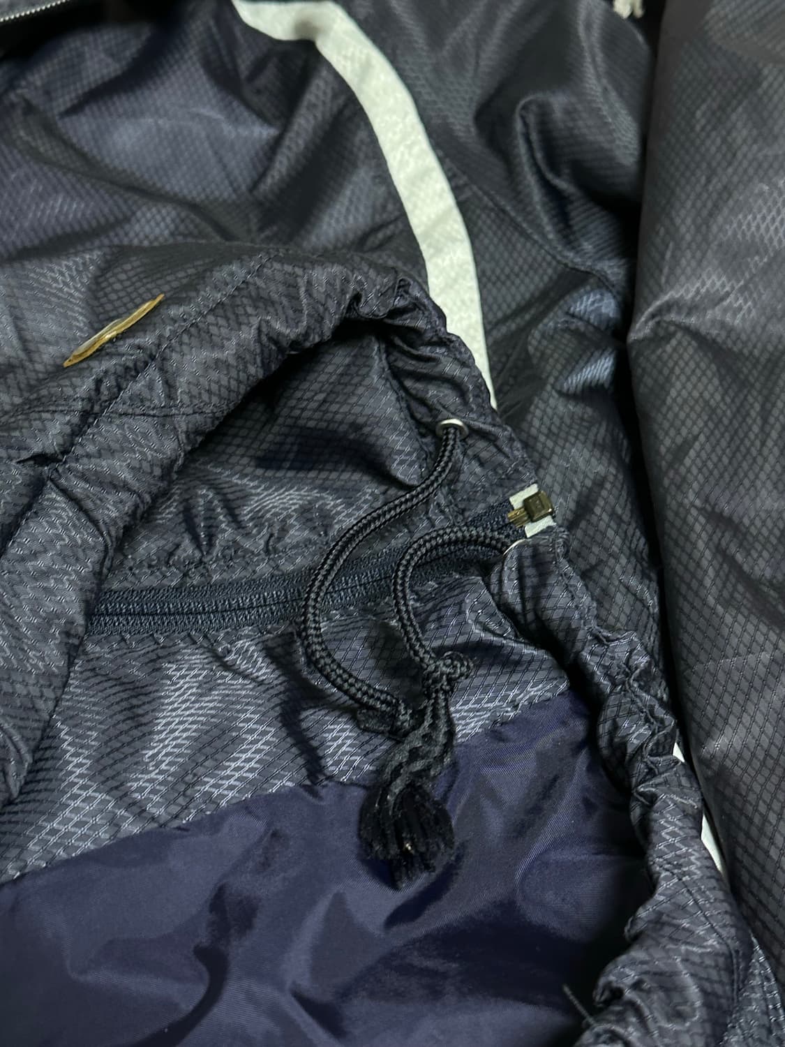 푸마 바람막이 파카 라지  상품이미지8