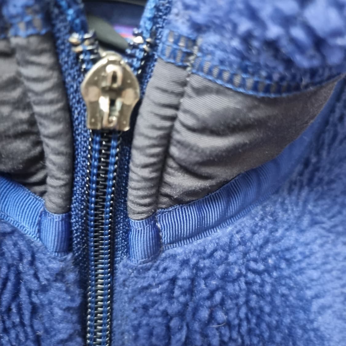 파타고니아 레트로x 딥파일 00s 상품이미지6